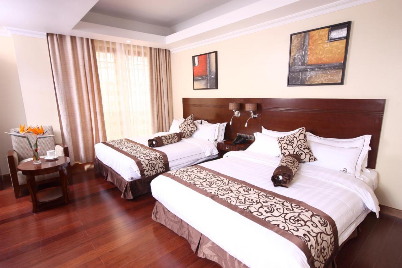 The White Rhino Hotel Nyeri Exteriör bild